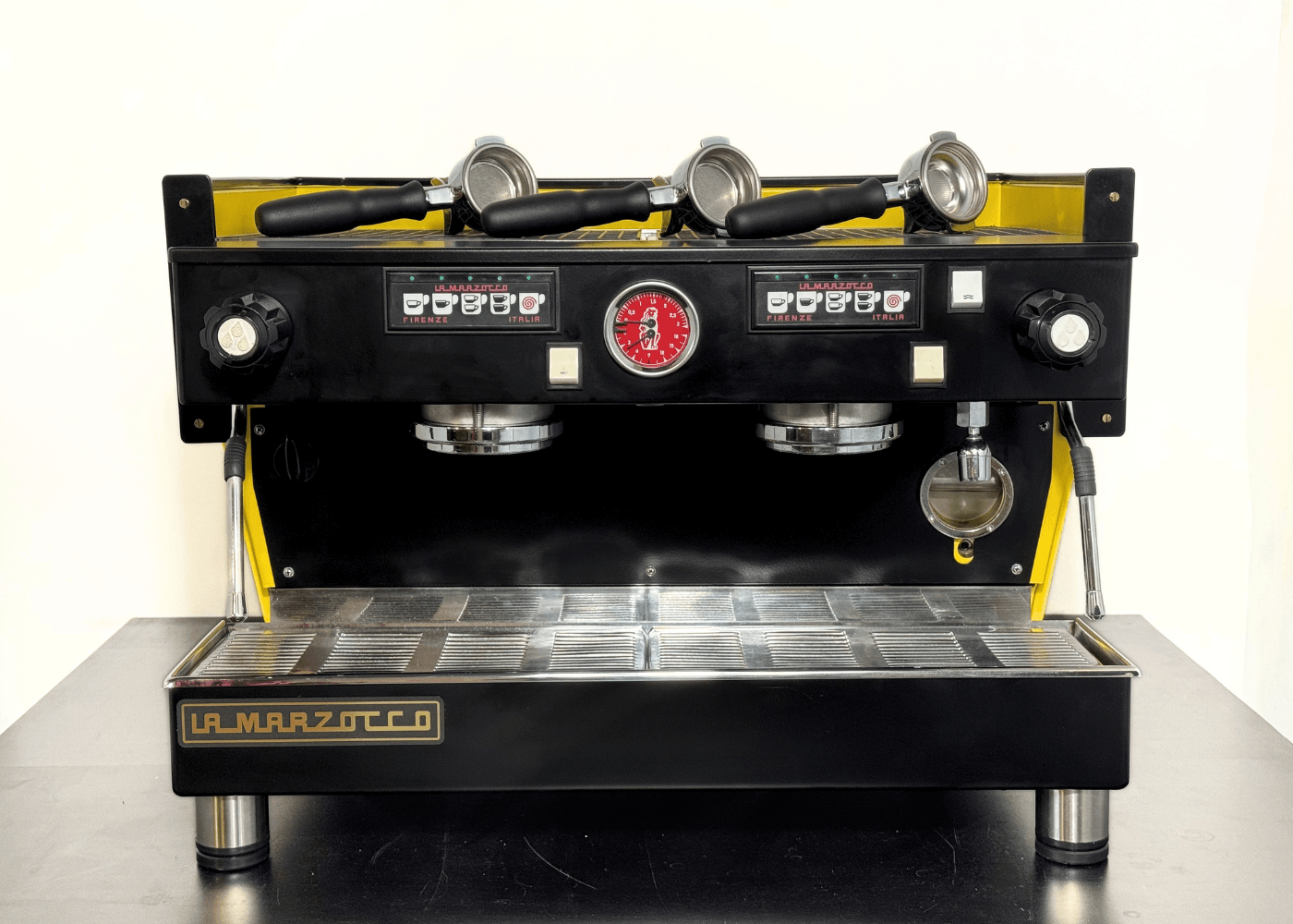 La Marzocco Linea Bee 2 groups – Iconic Italian manual espresso machine