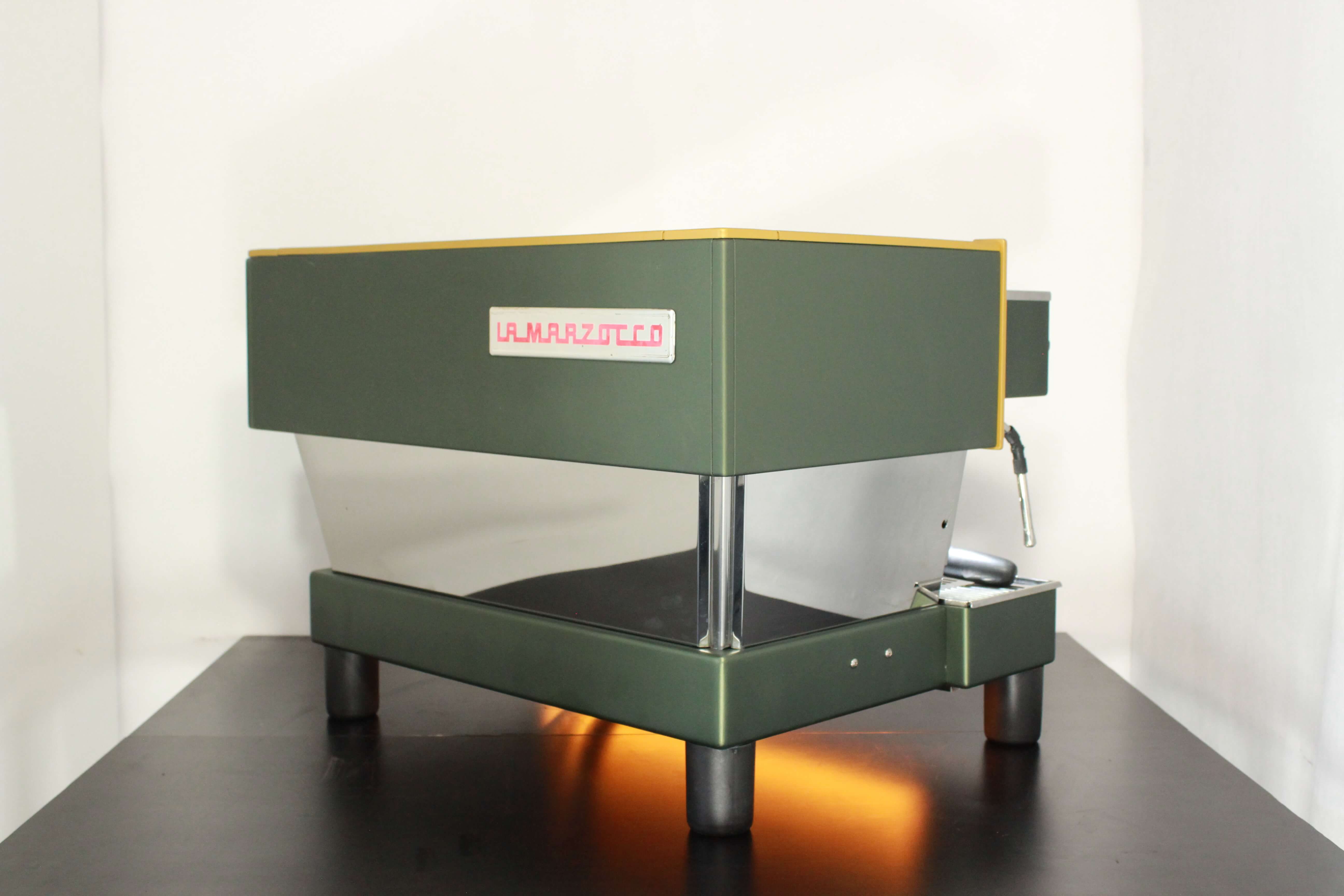 La Marzocco Linea Green Gold 2 Groups - Iconic Italian Portafilter Espresso Machine - Thumbnail 2