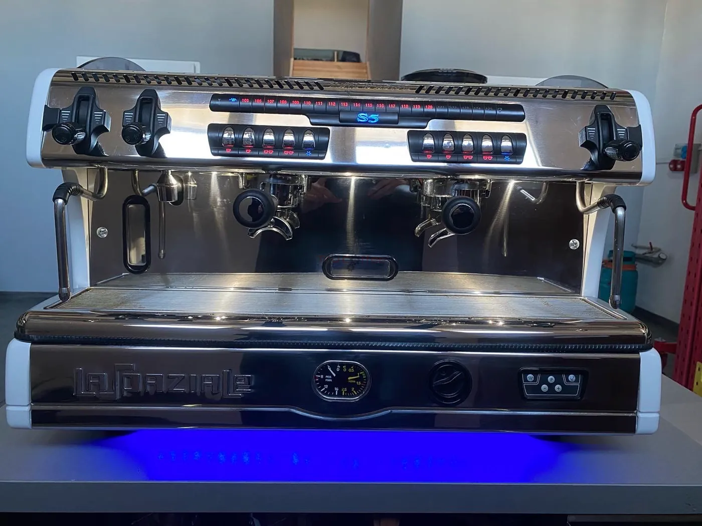 ルパン　アンバー　マゼンタ　T2 La Spaziale S5 2 Groups - Portafilter Espresso Machine | Tru-Coffee