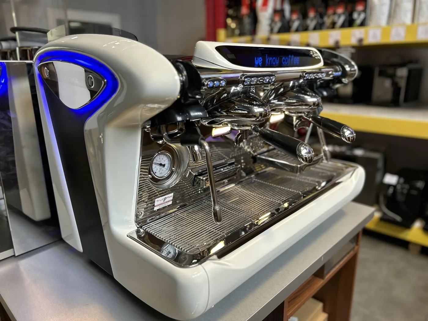 FAEMA Emblema 2 groups - Portafilter white/blue coffee machine - View 1