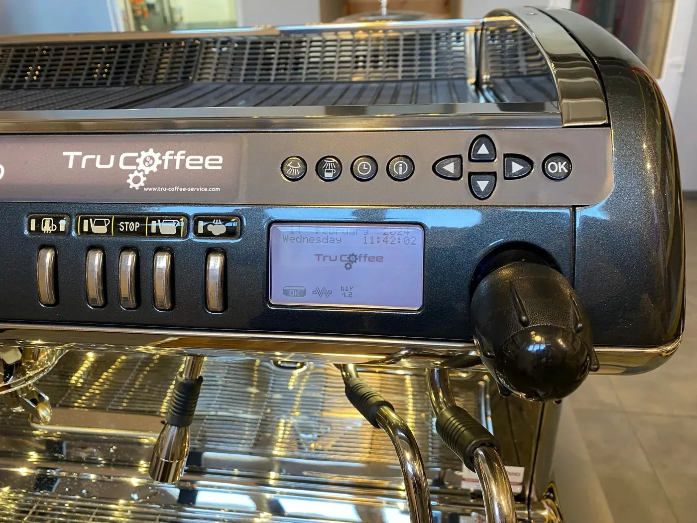 La Cimbali M39 Dosatron 2 groups - Portafilter coffee machine Tall Cup - View 3