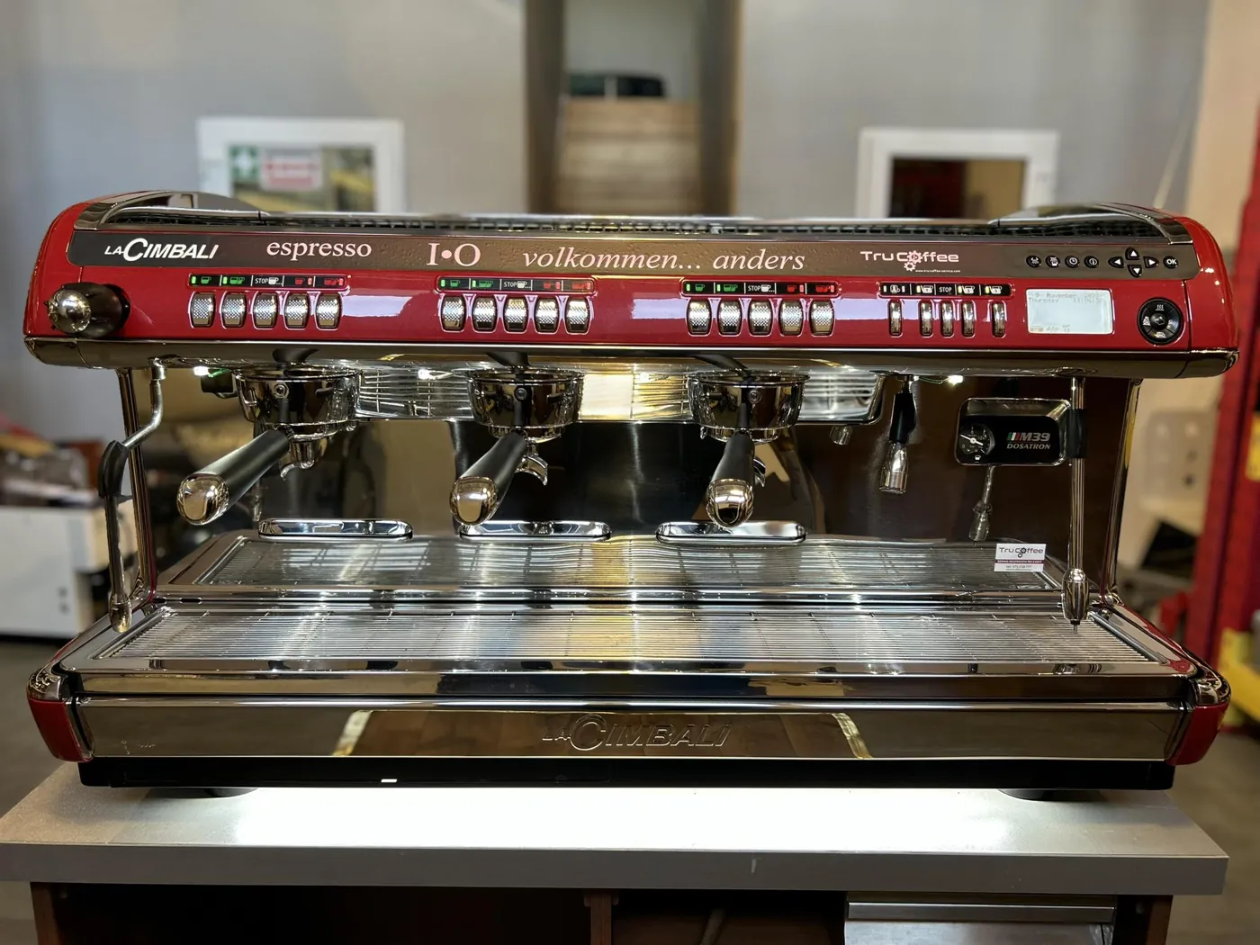 La Cimbali M39 Dosatron 3 groups Tall Cup - Portafilter coffee machine