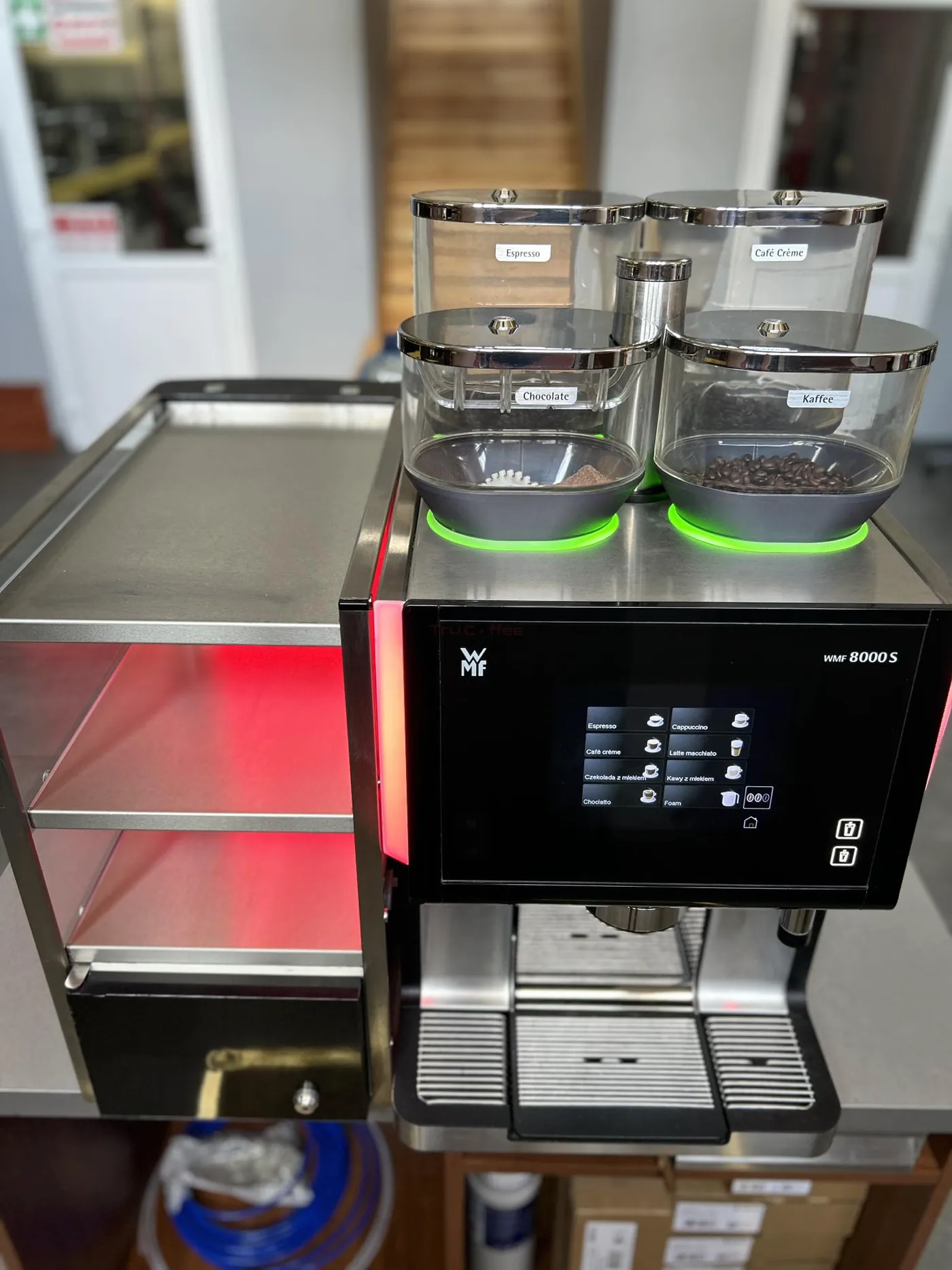 WMF 8000S - Automatic Coffee Machine with Refrigerator and Warmer - View 3